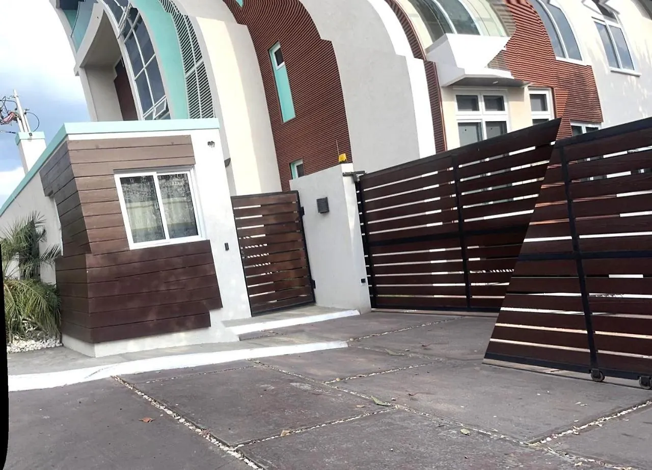 Liguanea -One Bedroom Oasis Near Us Embassy Kingston