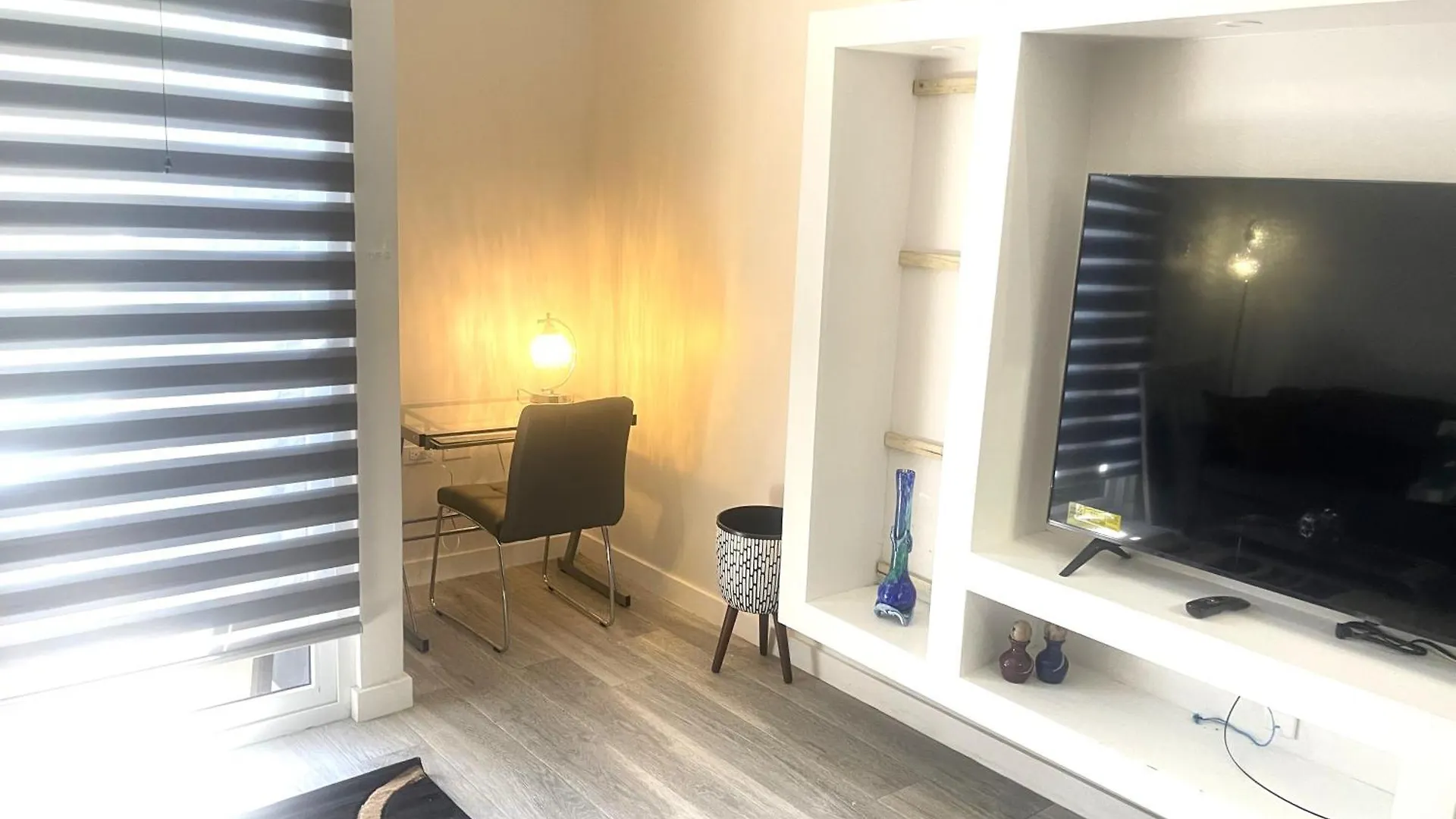 Apartment Liguanea -One Bedroom Oasis Near Us Embassy Kingston