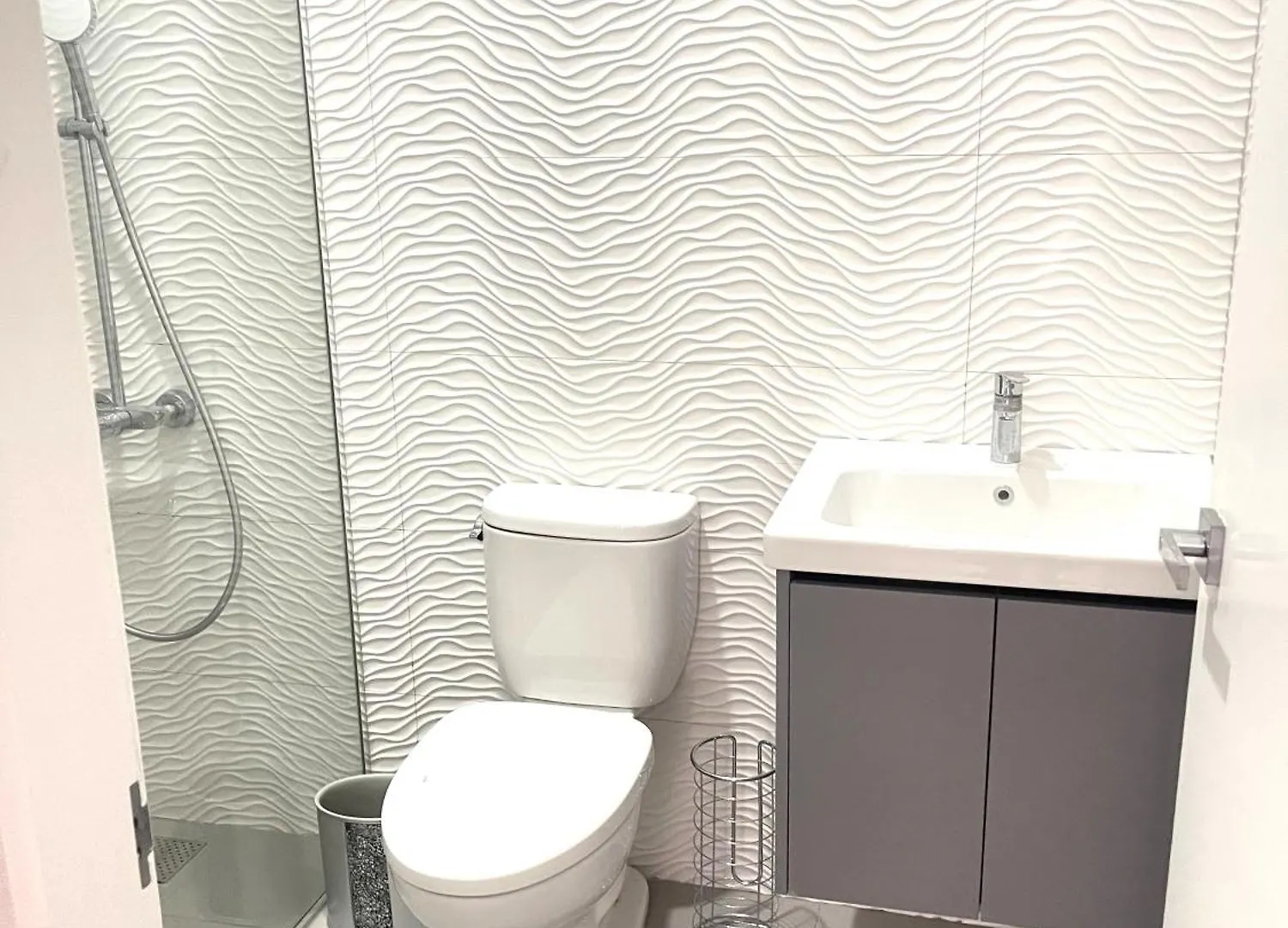 Apartment Liguanea -One Bedroom Oasis Near Us Embassy Kingston Jamaica
