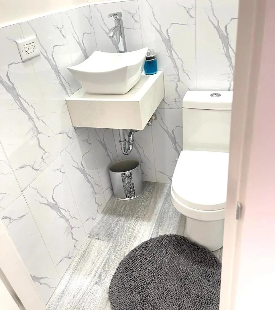 Liguanea -One Bedroom Oasis Near Us Embassy Kingston